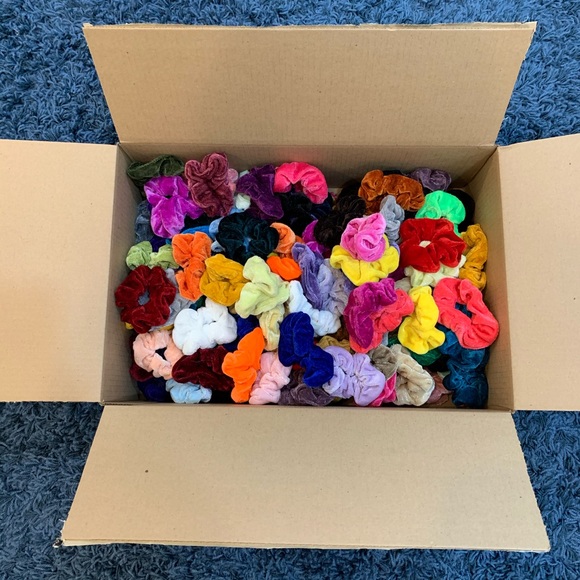 Mini VSCO GIRL STARTER PACK - Picture 4 of 8